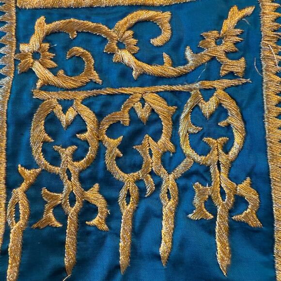 Turquoise Blue Sari Skirt with Golden Embroidery & Sash w/Beaded Trim 30” x 38” - Picture 8 of 8